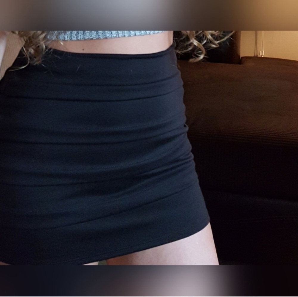 Black Mini Skirt - Picture 2 of 9